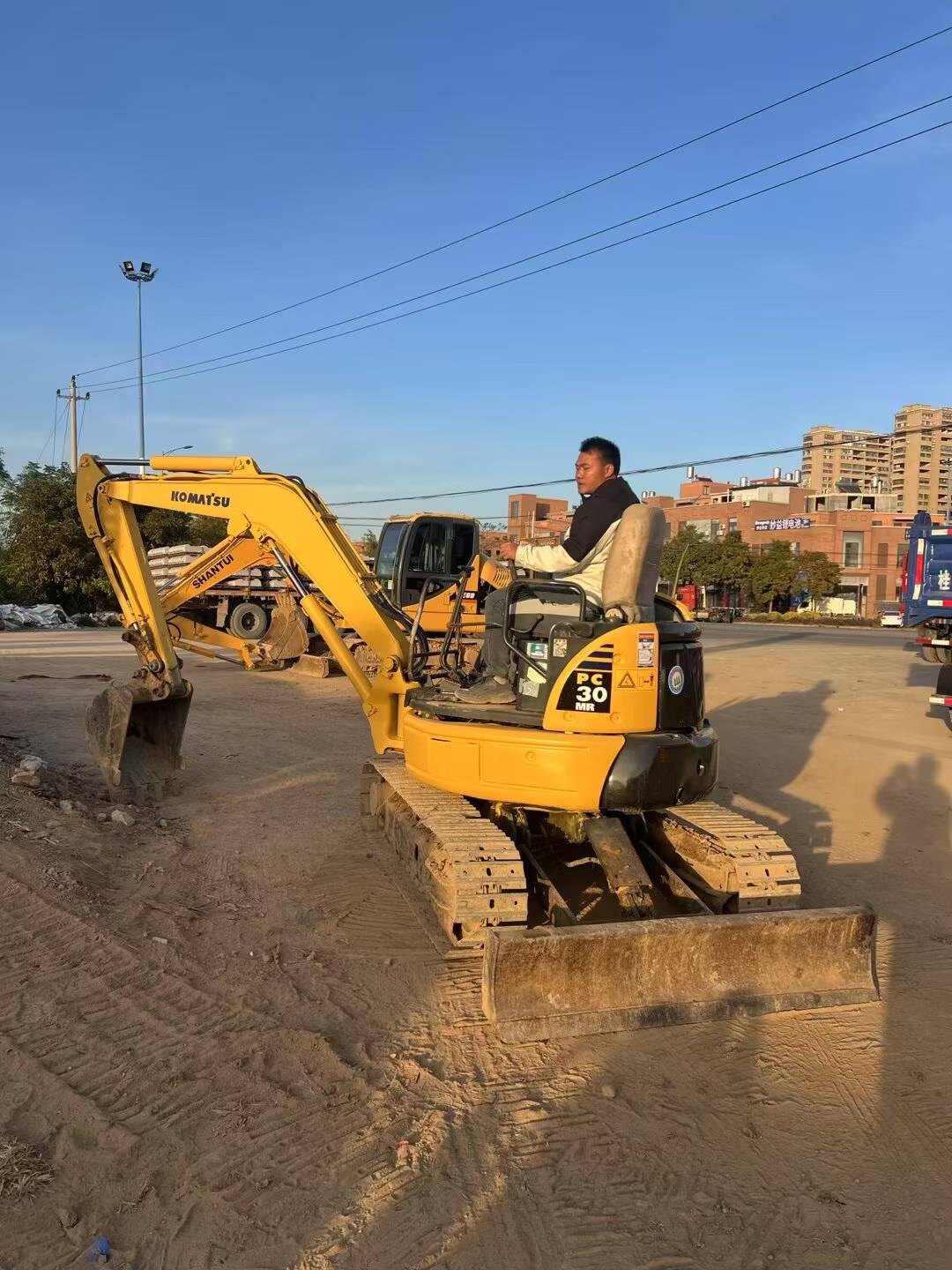 Used Komatsu PC30MR-2 Excavator 2016 Model