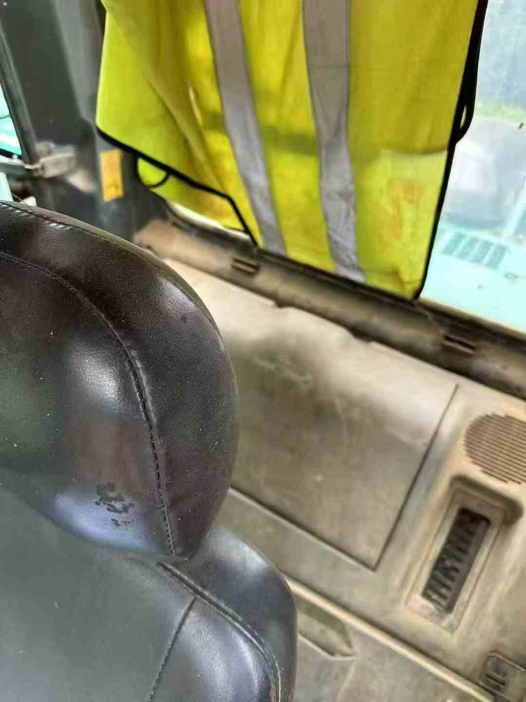 Used Kobelco SK200-10 Excavator 2016 Model / 9