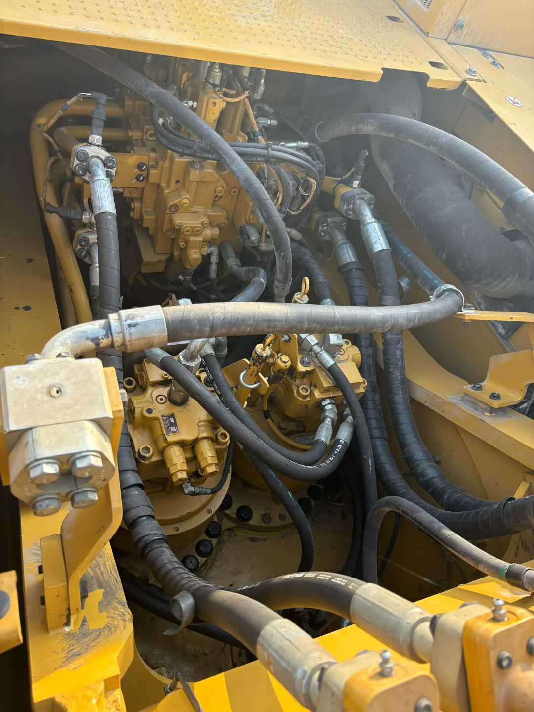 Used Caterpillar CT60 Excavator 2024 Model / 7