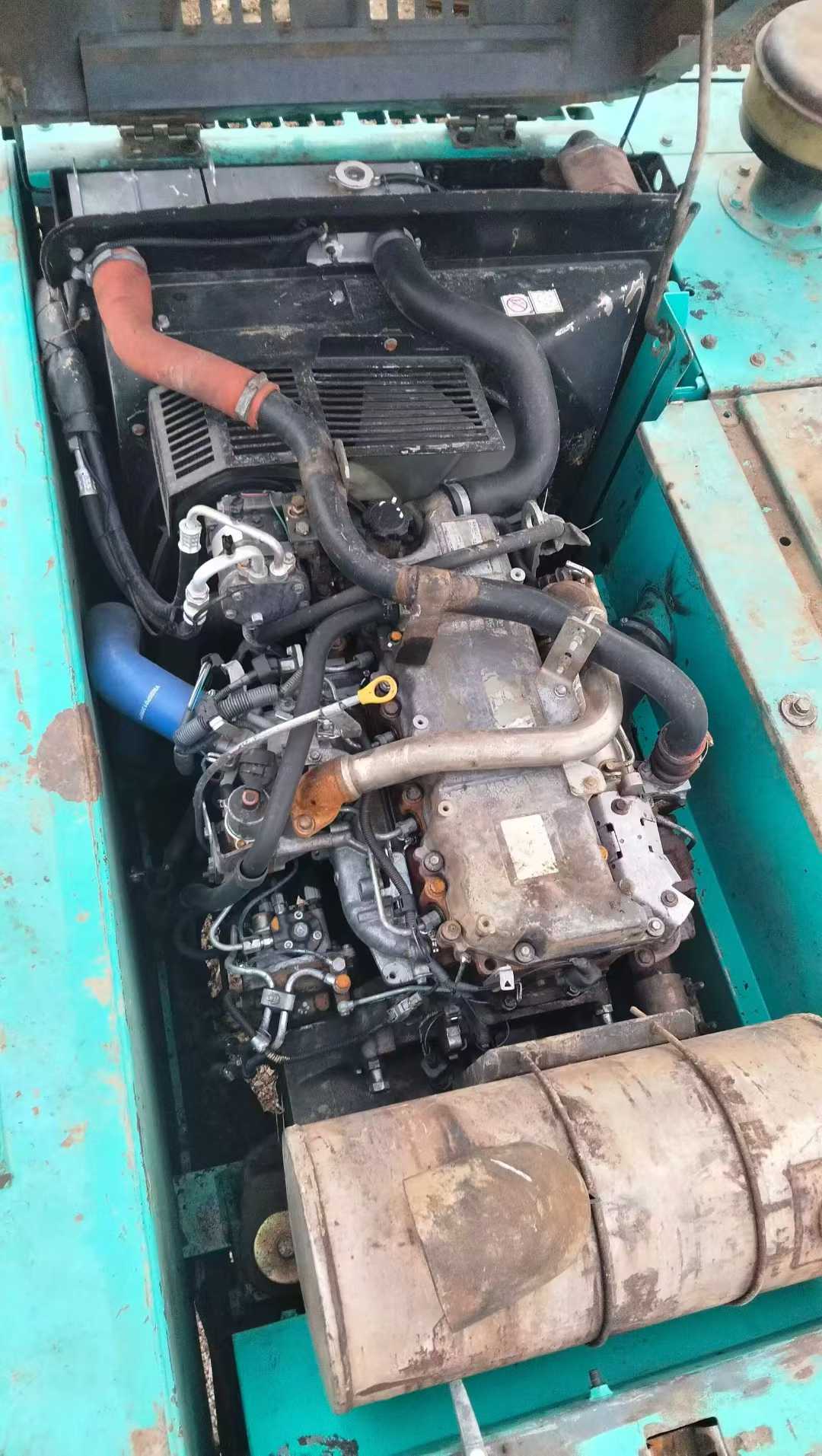 Used Kobelco SK210 Excavator 2011 Model / 8