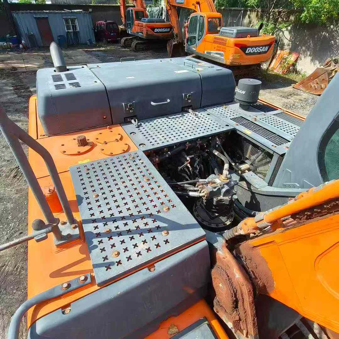 Used Doosan DX80 Excavator 2020 Model / 5