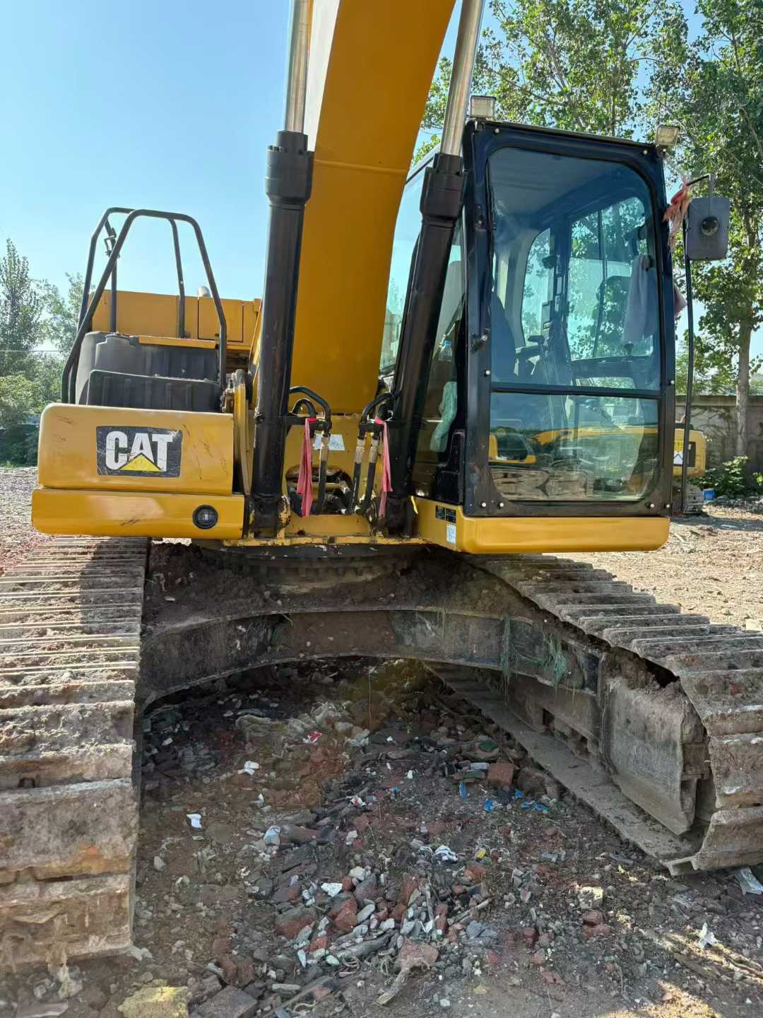 Used Caterpillar 323 Excavator 2018 Model / 5