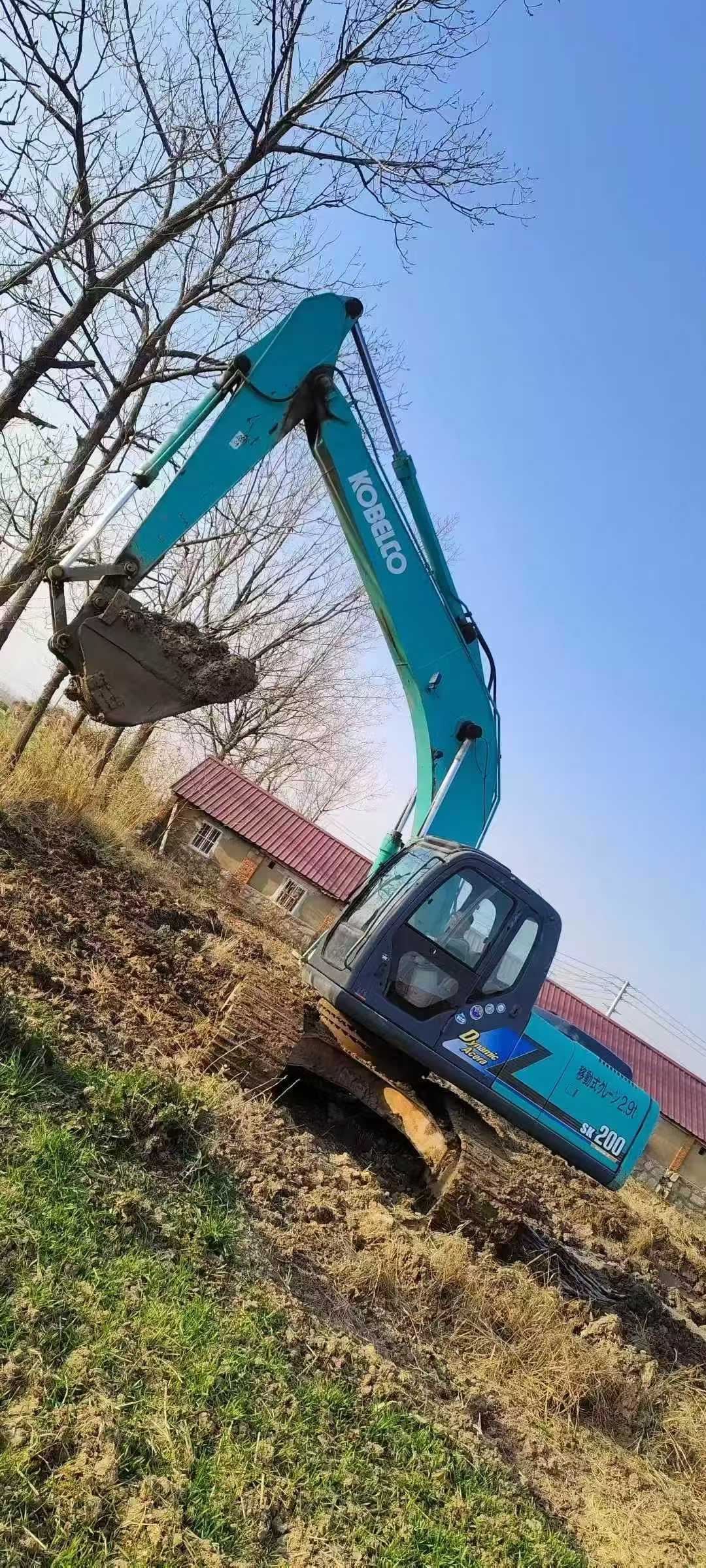 Used Kobelco SK200-10 Excavator 2016 Model / 2