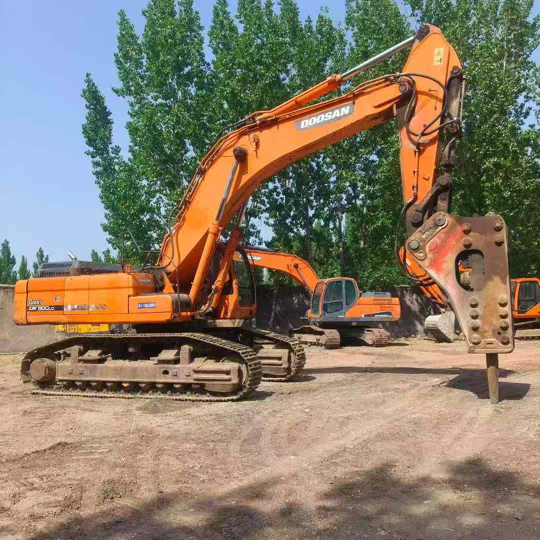 Used Doosan DX500 Excavator 2014 Model