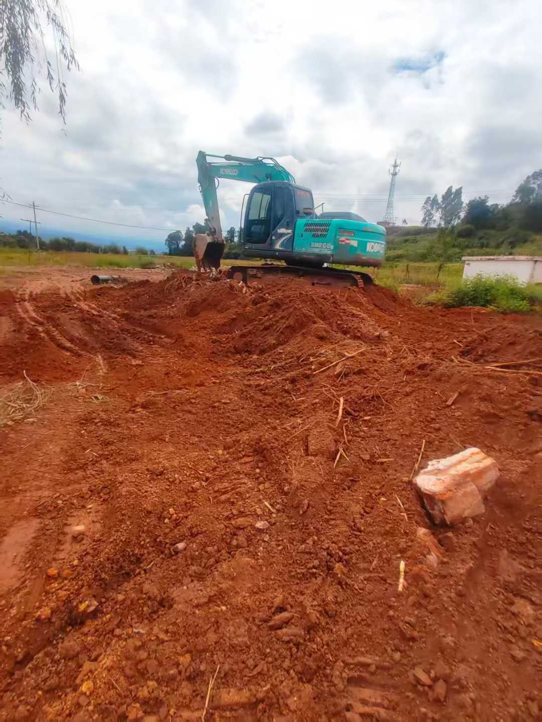 Used Kobelco SK140 Excavator 2014 Model / 7