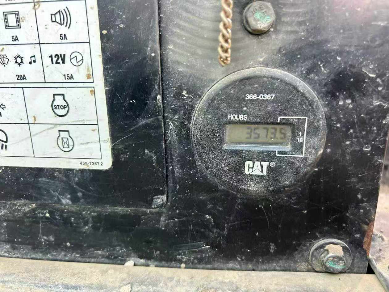 Used Caterpillar 305.5 Excavator 2018 Model / 4