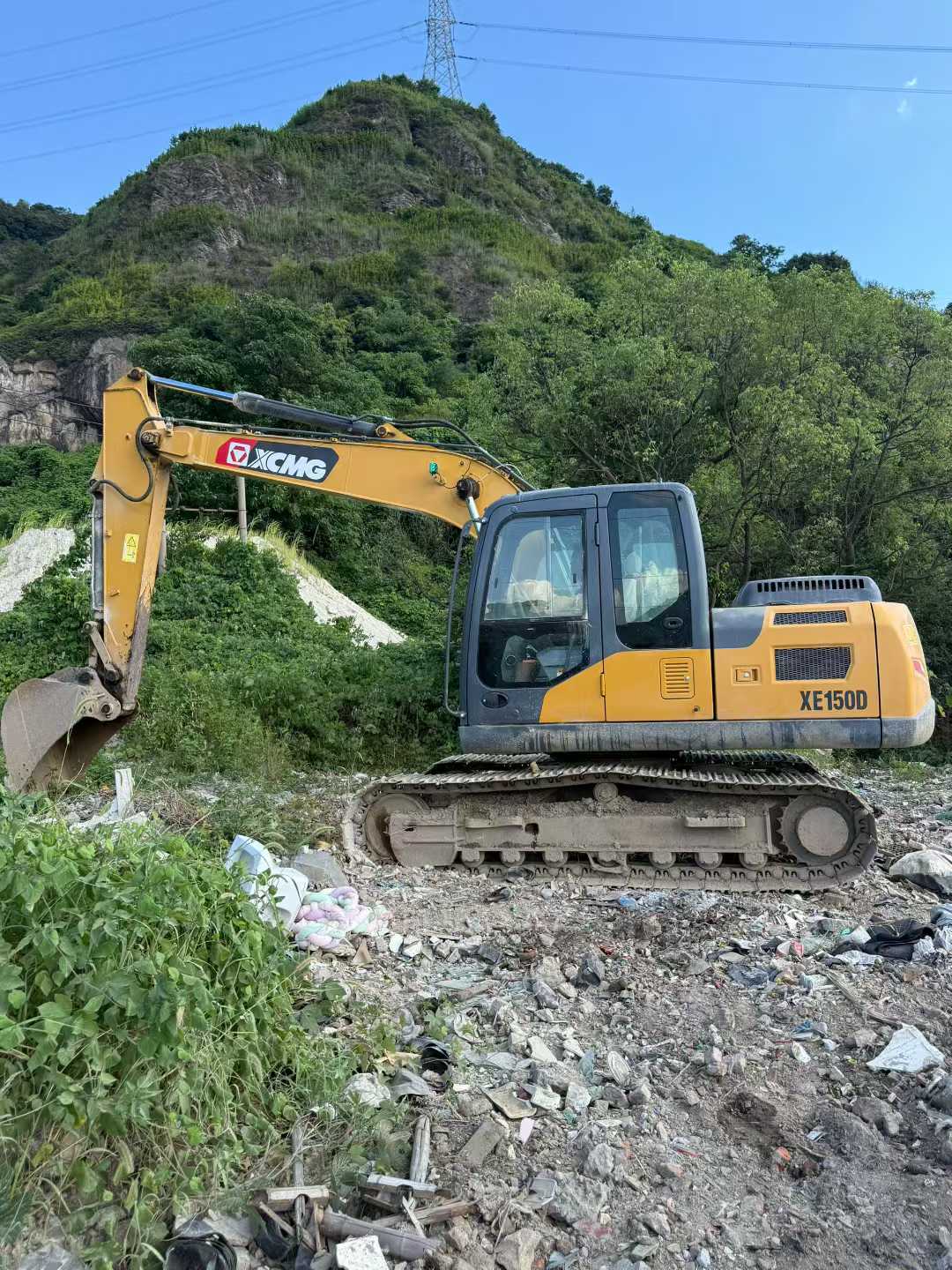 Used XCMG XE150 Excavator 2020 Model / 3
