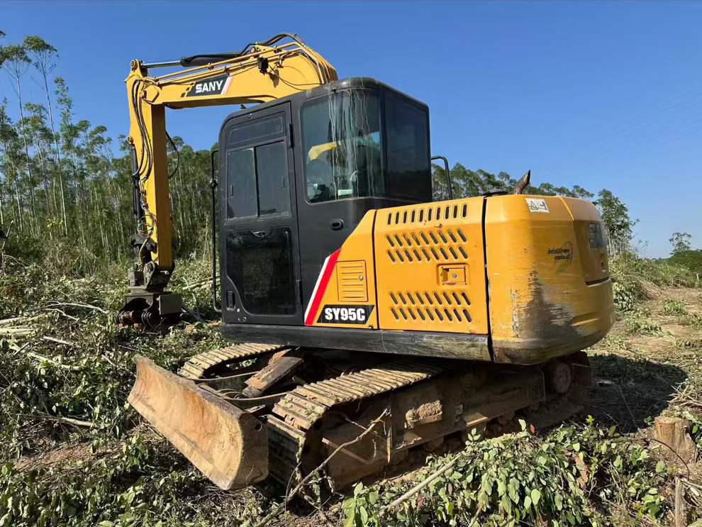 Used Sany SY85 Excavator 2020 Model / 2