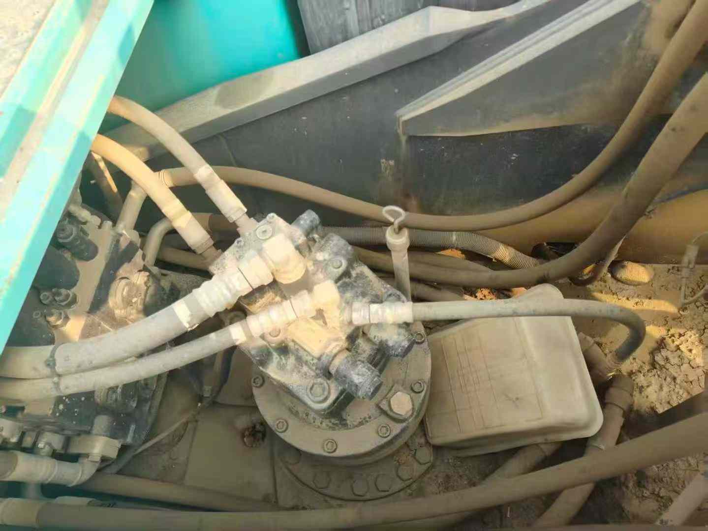 Used Kobelco SK210 Excavator 2019 Model / 3