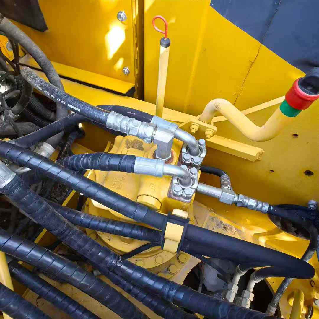 Used Komatsu PC200-8 Excavator 2021 Model / 7