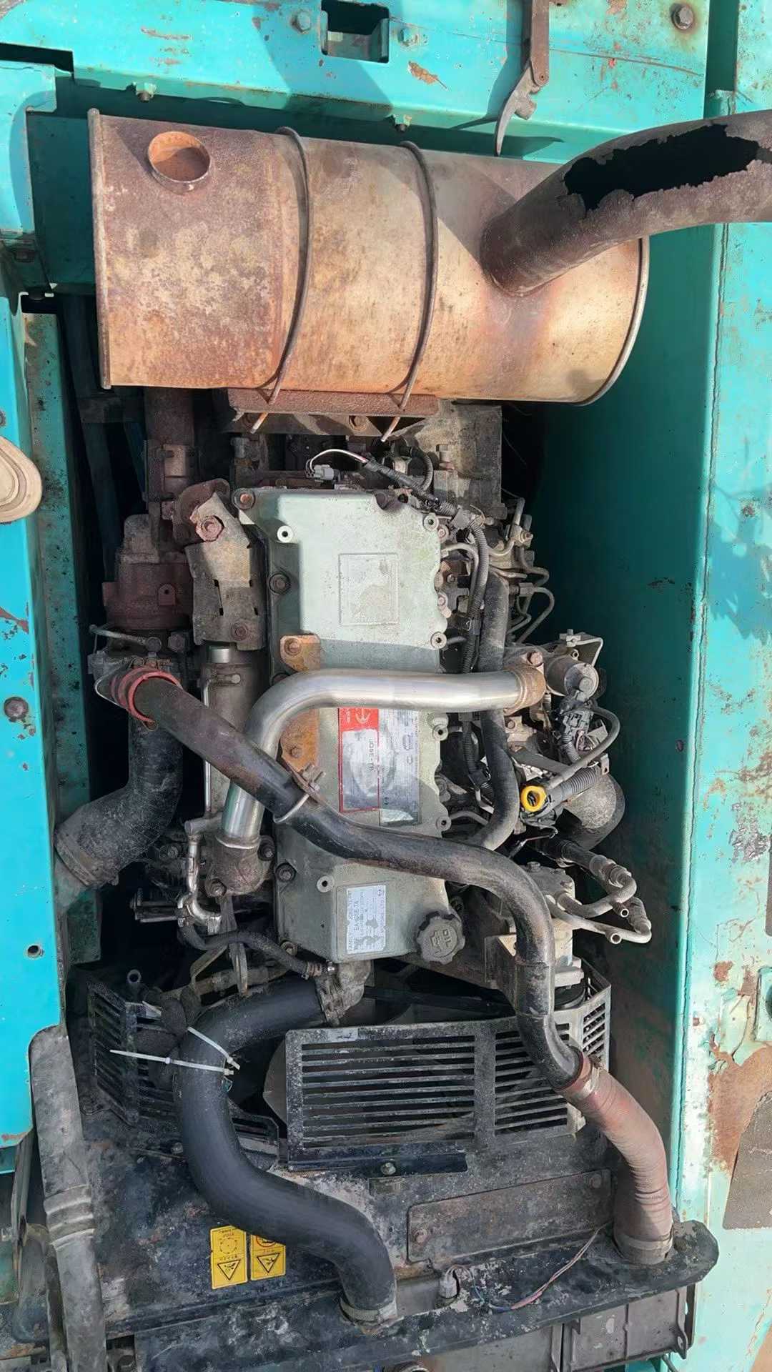 Used Kobelco SK200 Excavator 2016 Model / 9