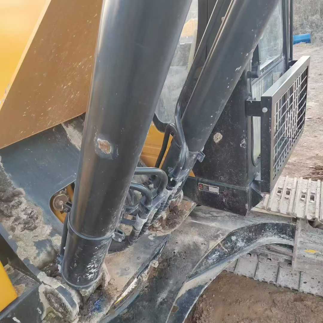 Used Sany SY245H Excavator 2016 Model / 9