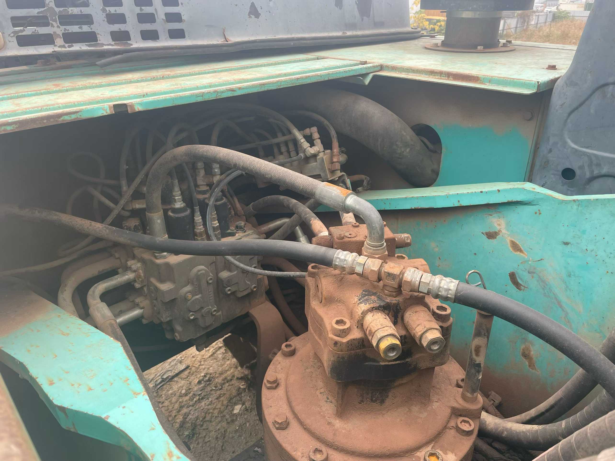 Used Kobelco SK350LC SuperX Excavator 2011 Model / 6