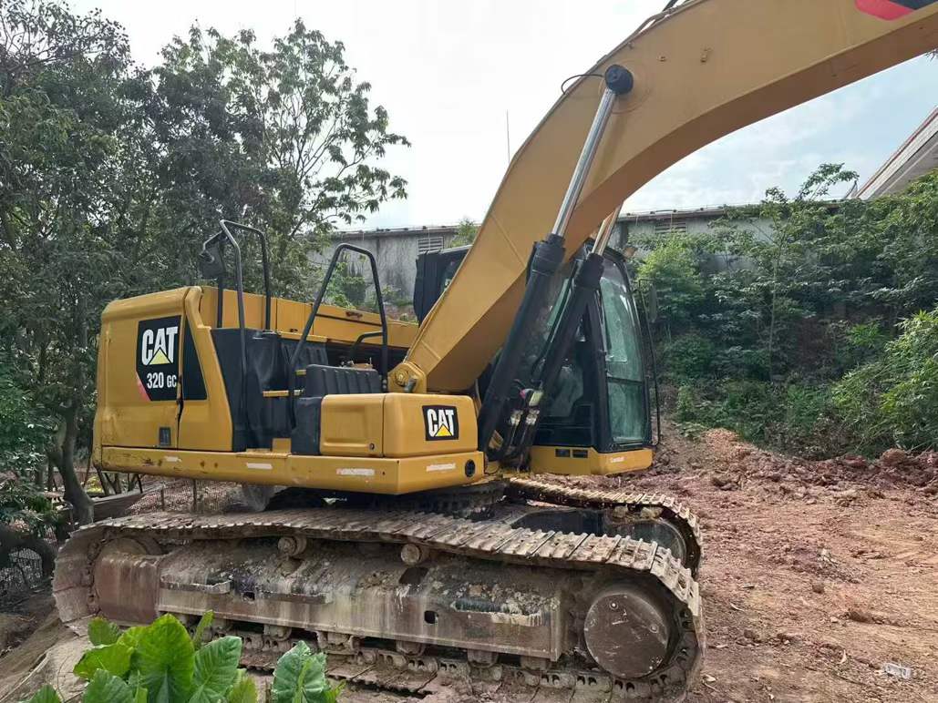 Used Caterpillar 320GC Excavator 2019 Model / 3