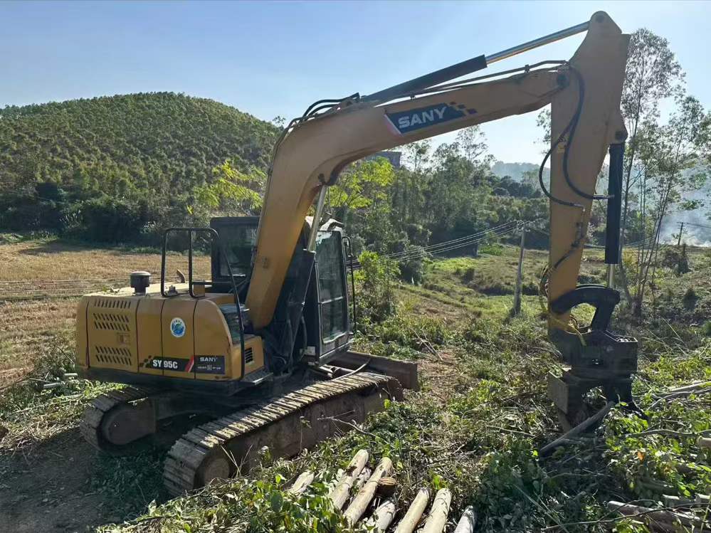 Used Sany SY85 Excavator 2020 Model / 4