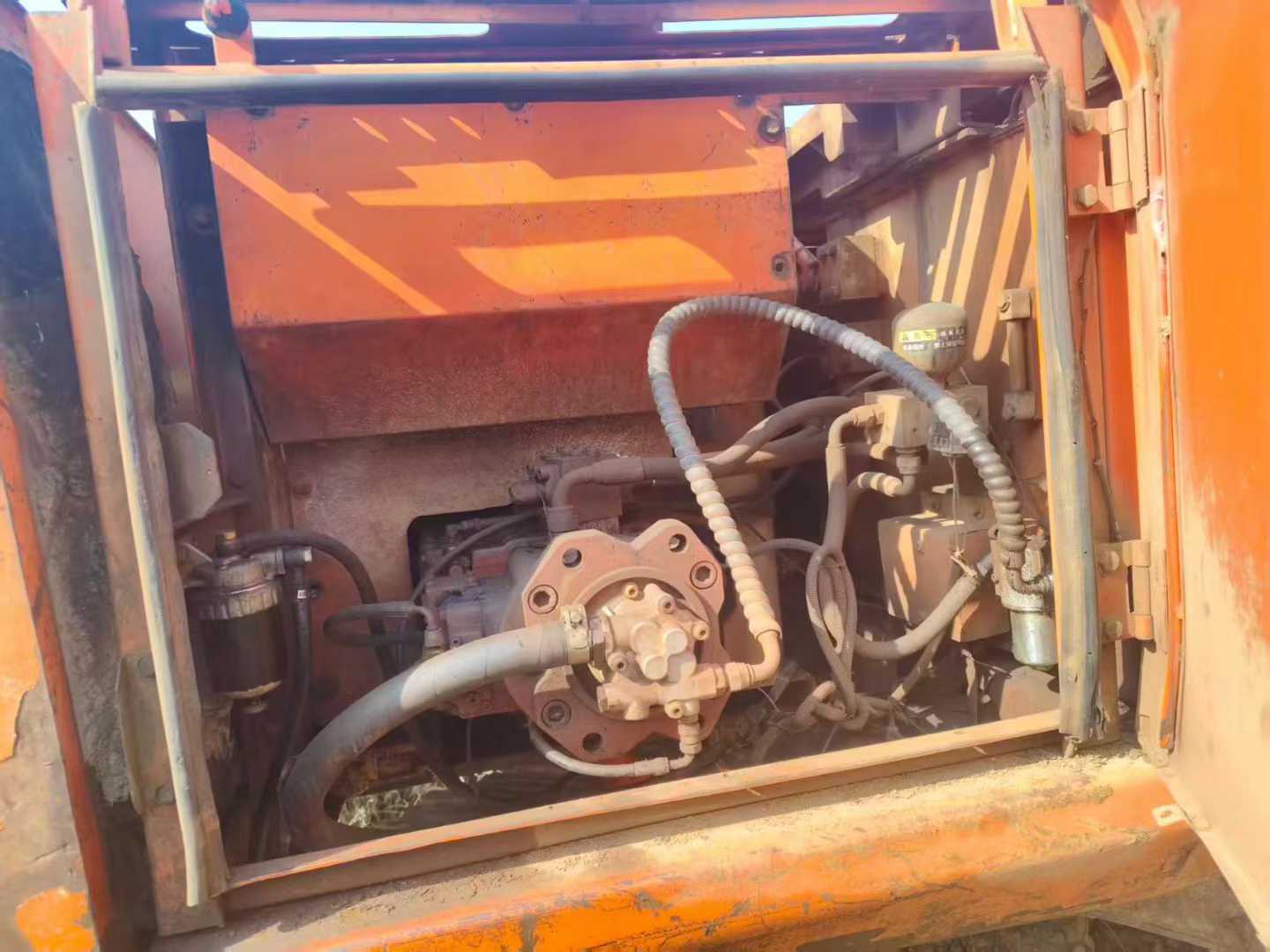 Used Doosan DH220-7 Excavator 2016 Model / 6