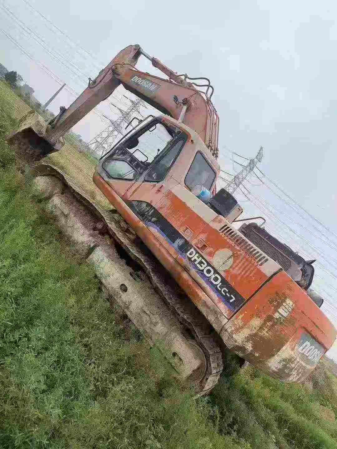 Used Doosan DL300 Excavator 2016 Model / 2