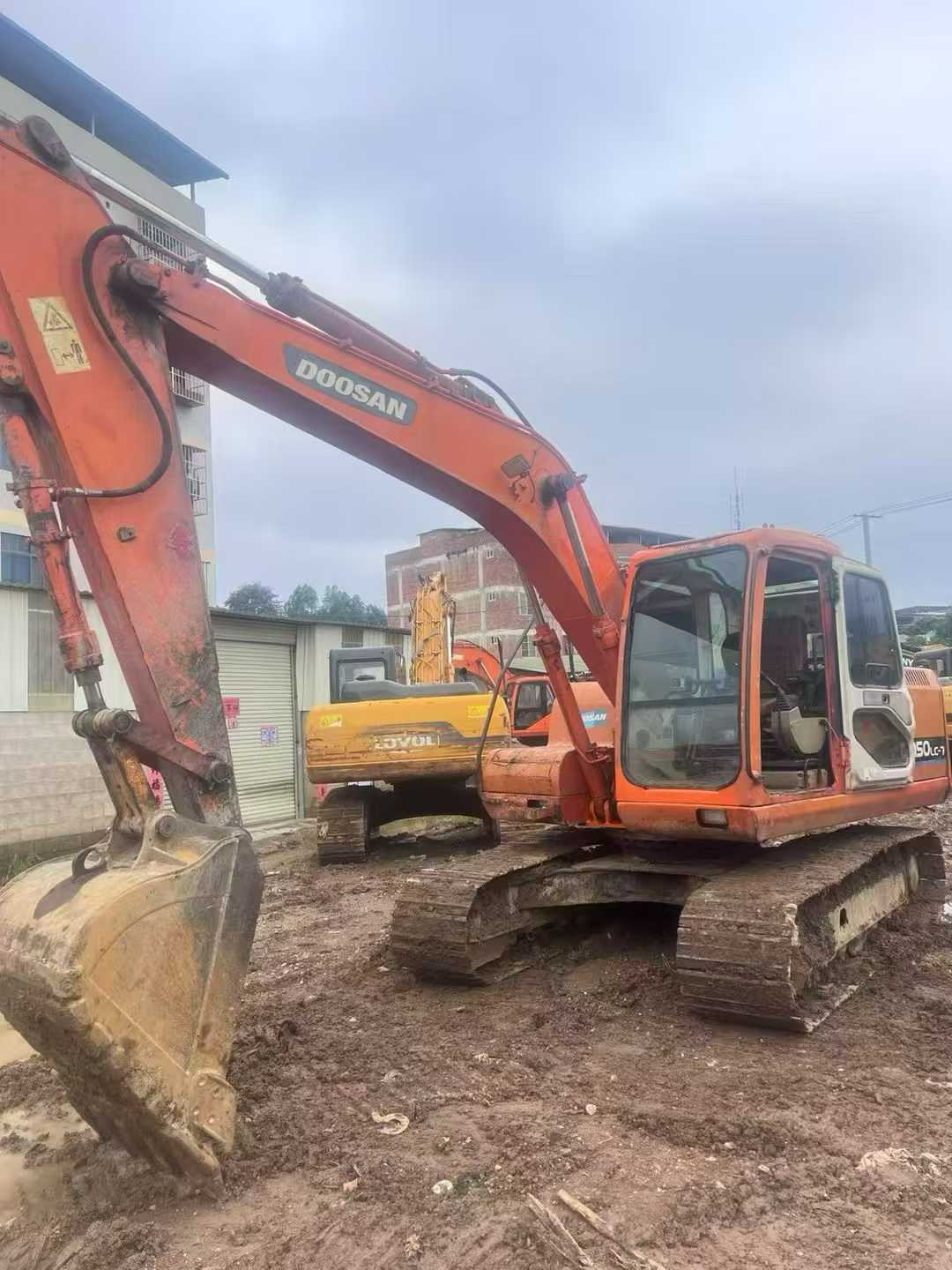Used Doosan DX15 Excavator 2016 Model