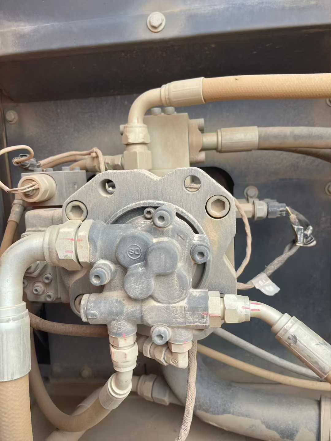 Used Doosan DX500 Excavator 2020 Model / 7