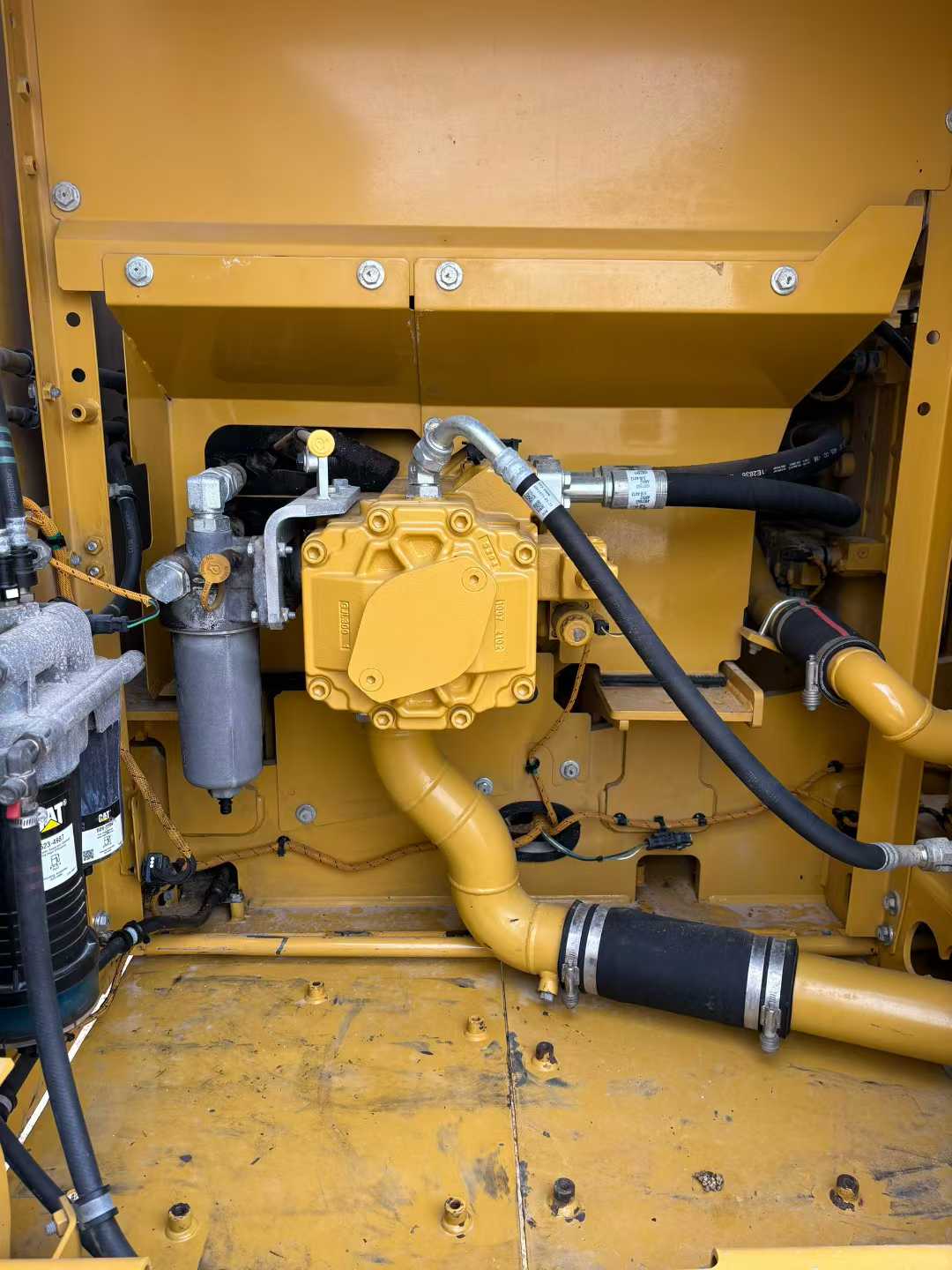 Used Caterpillar 320GC Excavator 2021 Model / 6