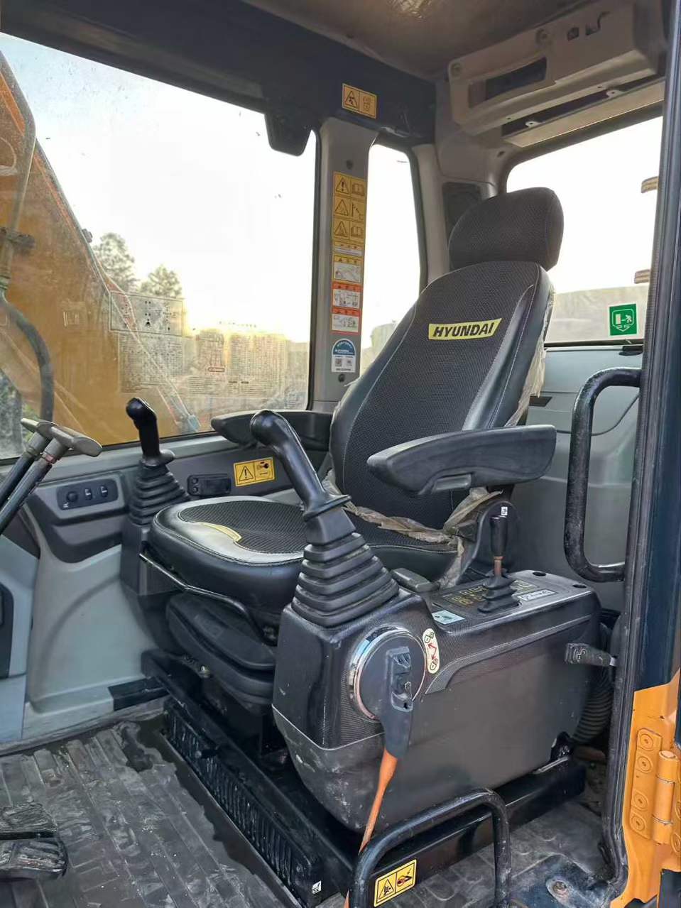 Used Hyundai HX75 Excavator 2021 Model / 7