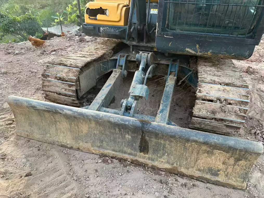 Used Hyundai HX75 Excavator 2021 Model / 4