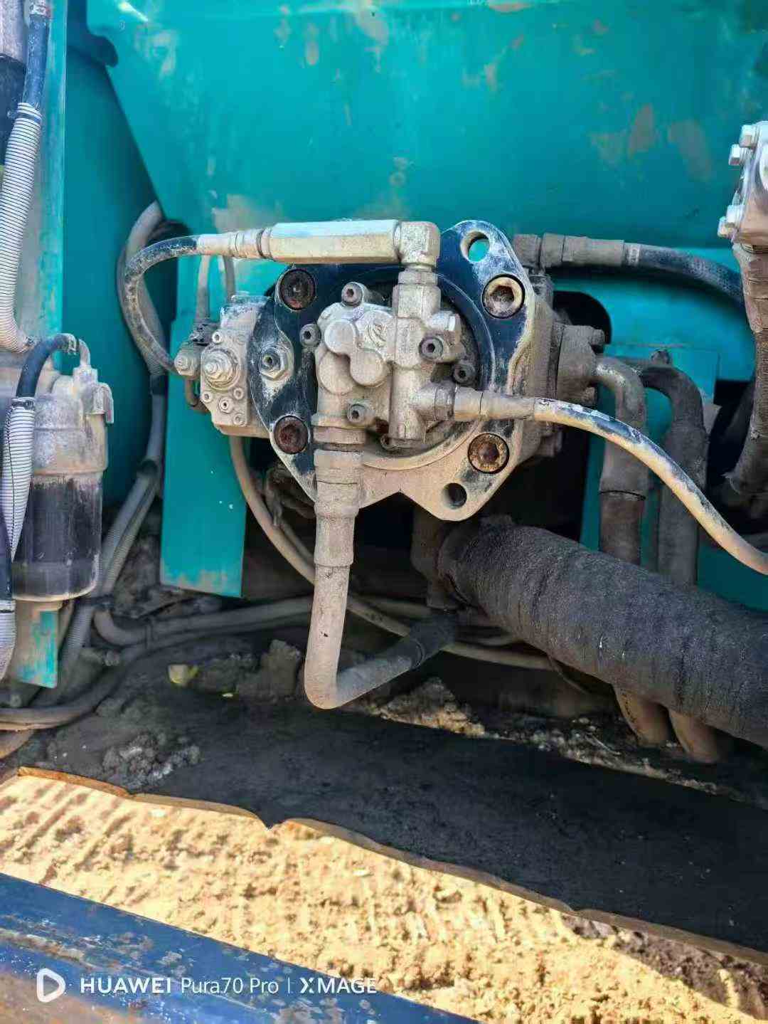 Used Kobelco SK330 Excavator 2016 Model / 2