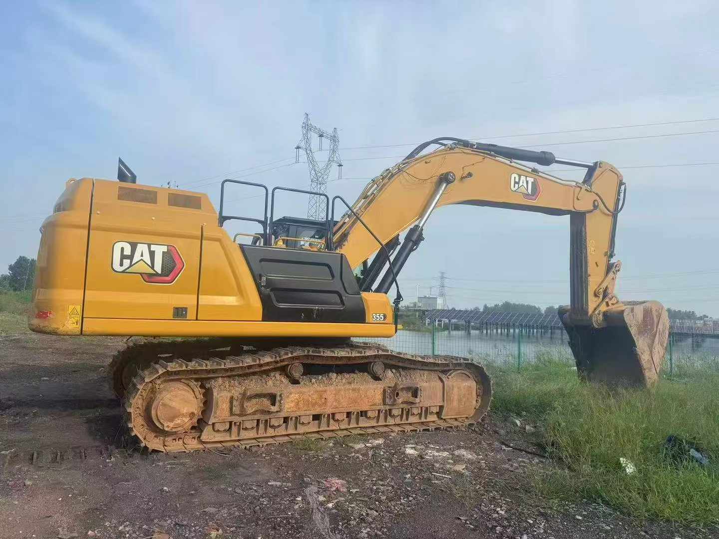 Used Caterpillar CT20 Excavator 2022 Model / 2