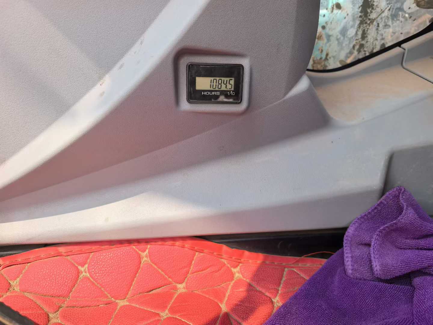 Used Kobelco SK130 Excavator 2025 Model / 3