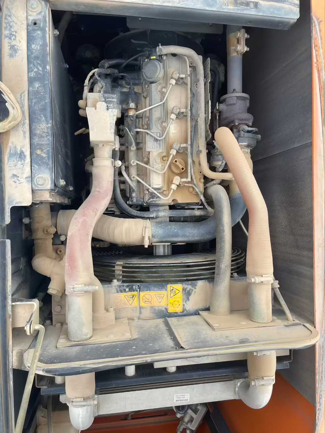 Used Doosan DX500 Excavator 2020 Model / 9