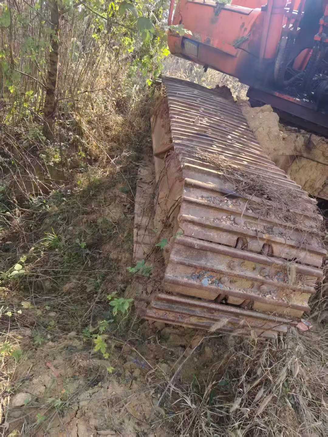 Used Doosan DH220-7 Excavator 2016 Model / 7