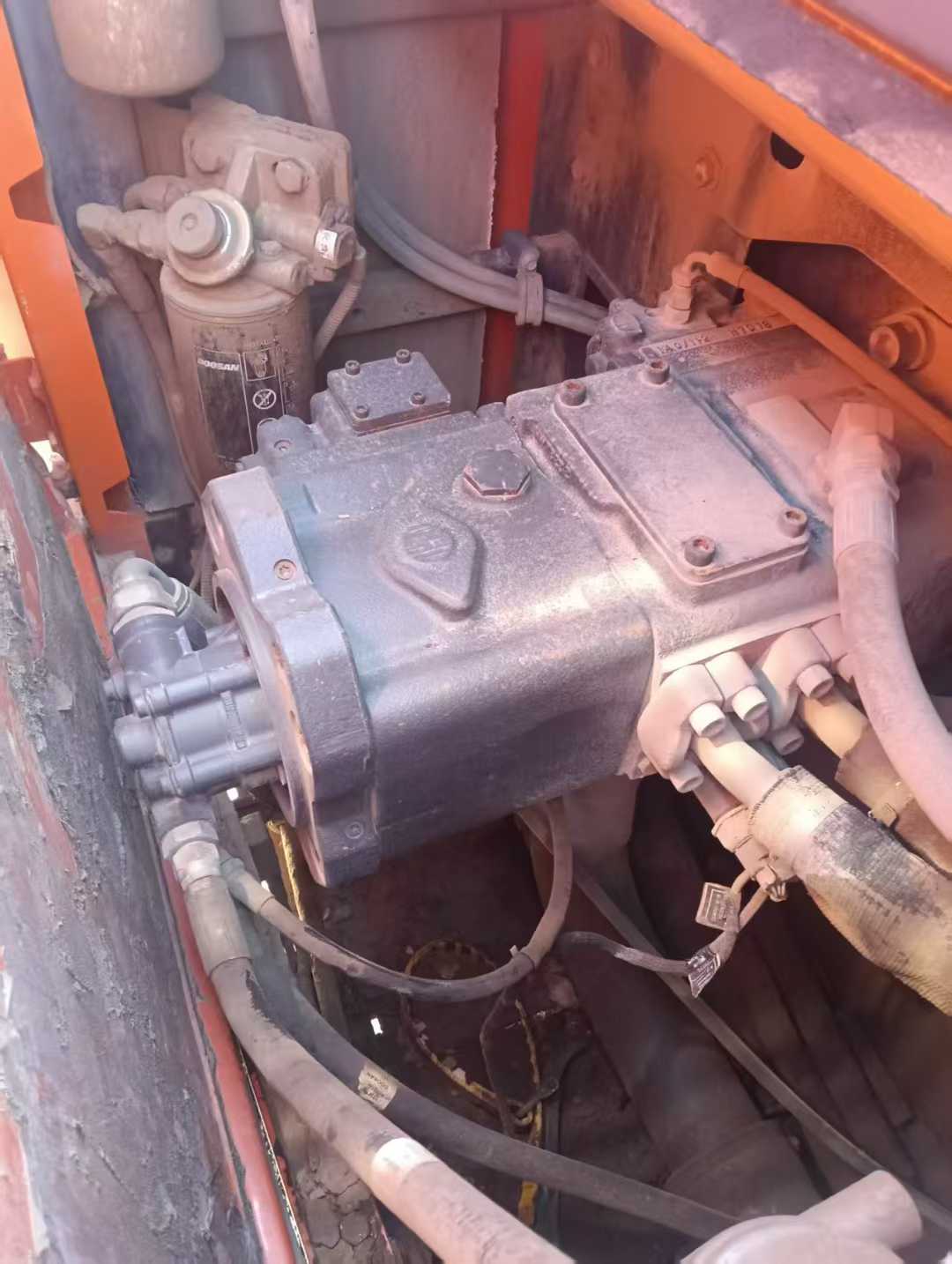 Used Doosan DL300 Excavator 2018 Model / 7