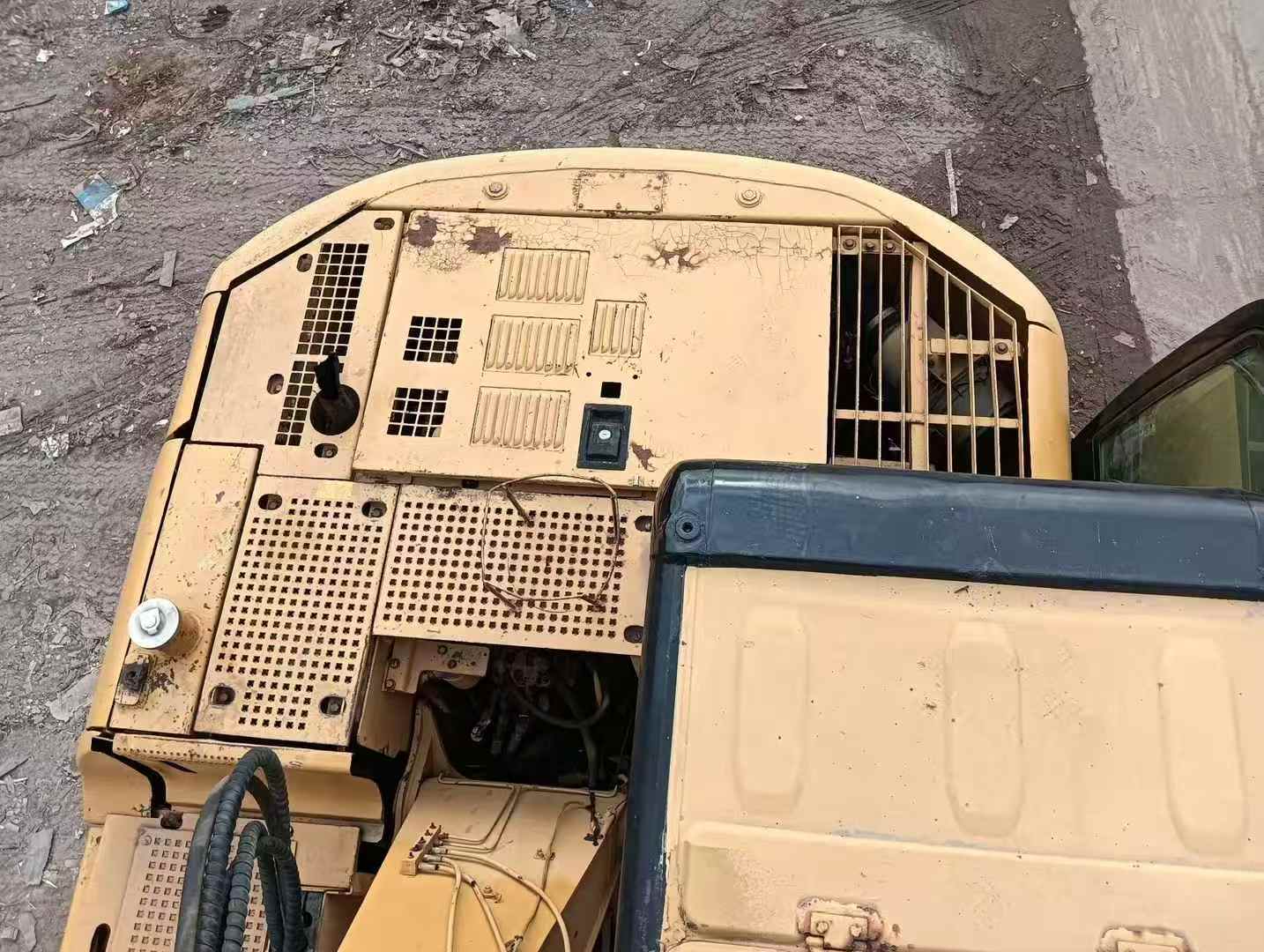 Used Caterpillar 311 Excavator 2016 Model / 8