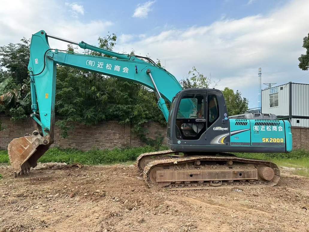 Used Kobelco SK200 Excavator 2016 Model