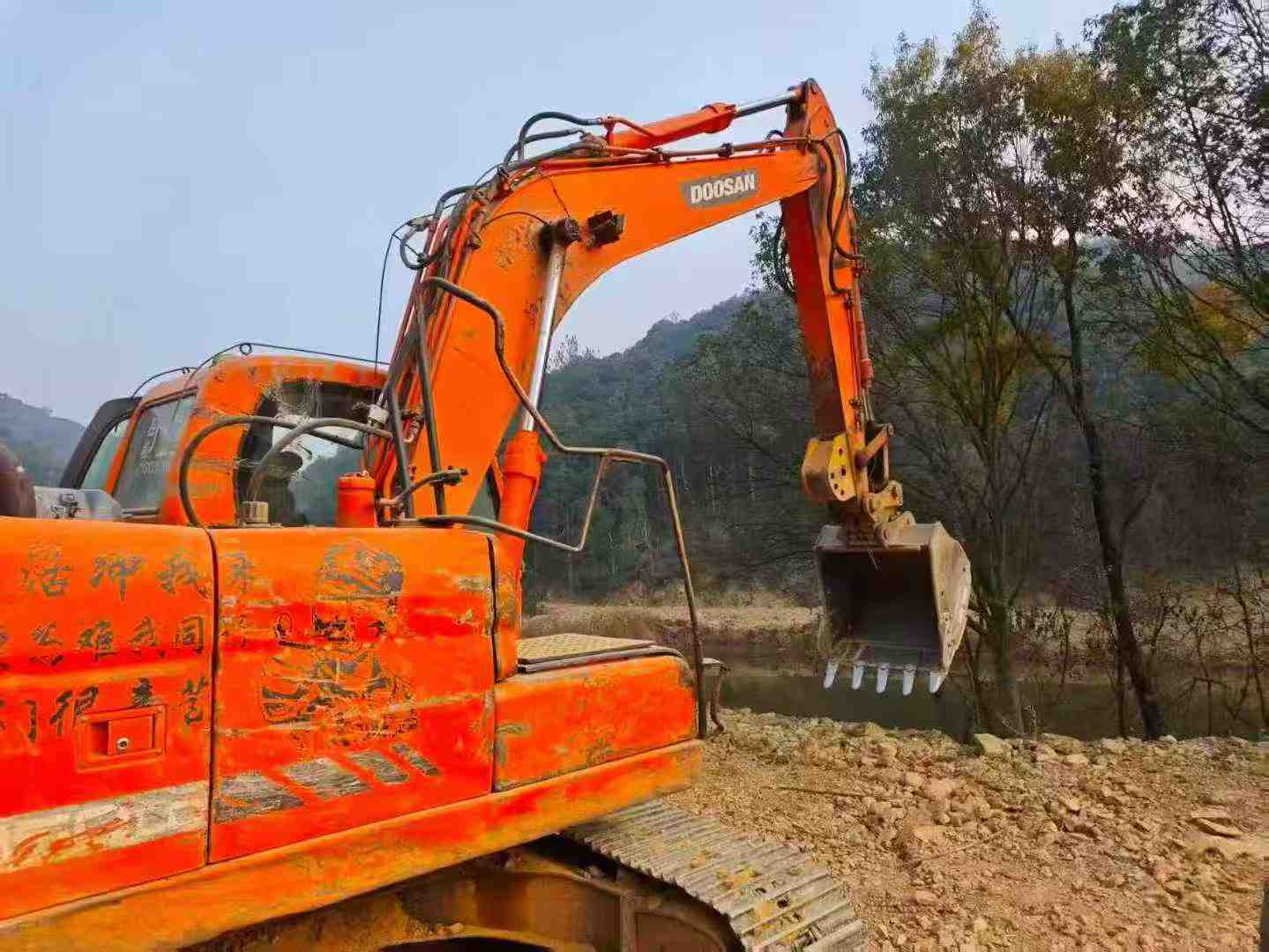 Used Doosan DX15 Excavator 2016 Model / 6