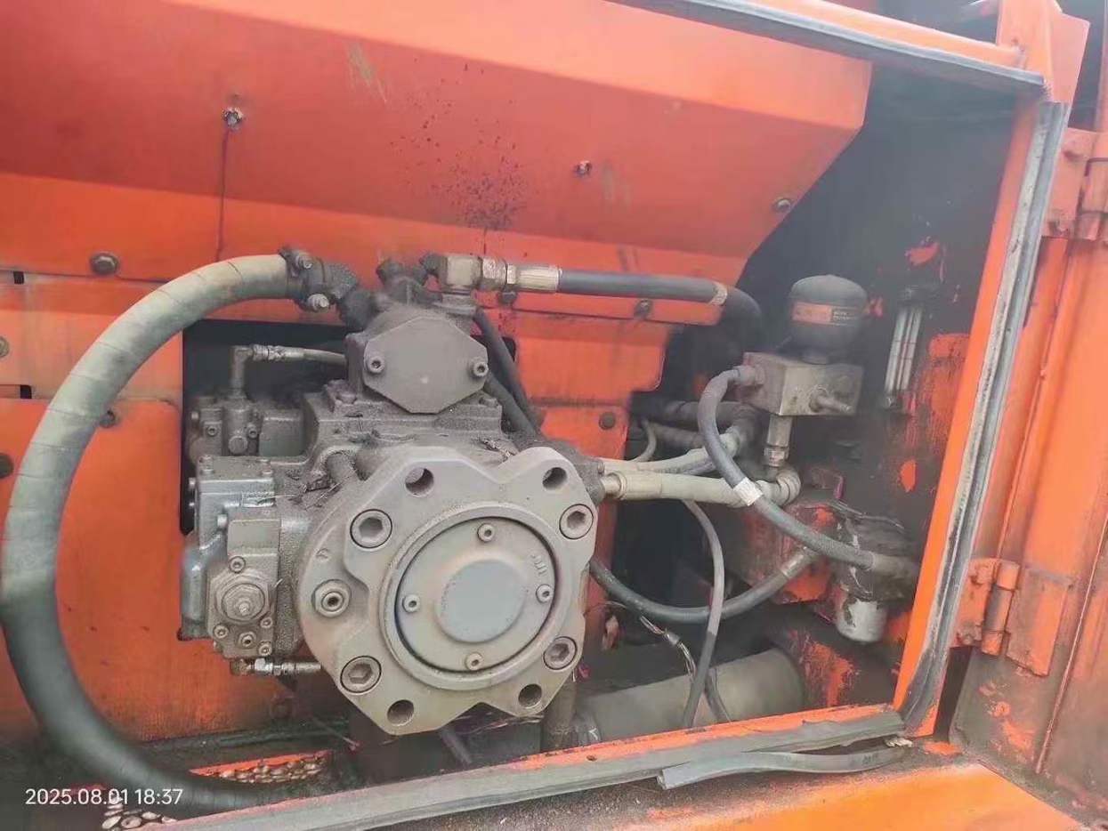 Used Doosan DX15 Excavator 2012 Model / 7