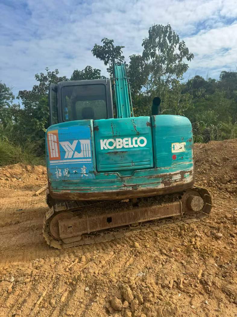 Used Kobelco SK75 Excavator 2013 Model / 3