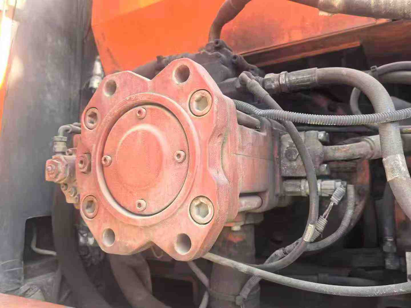 Used Doosan DH210W-7 Excavator 2016 Model / 6