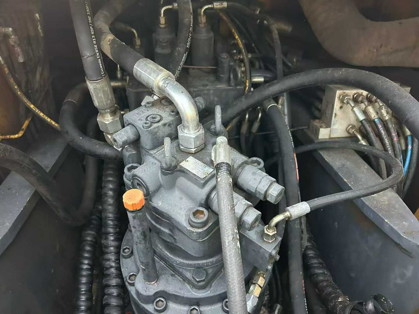 Used XCMG LW200 Excavator 2017 Model / 5