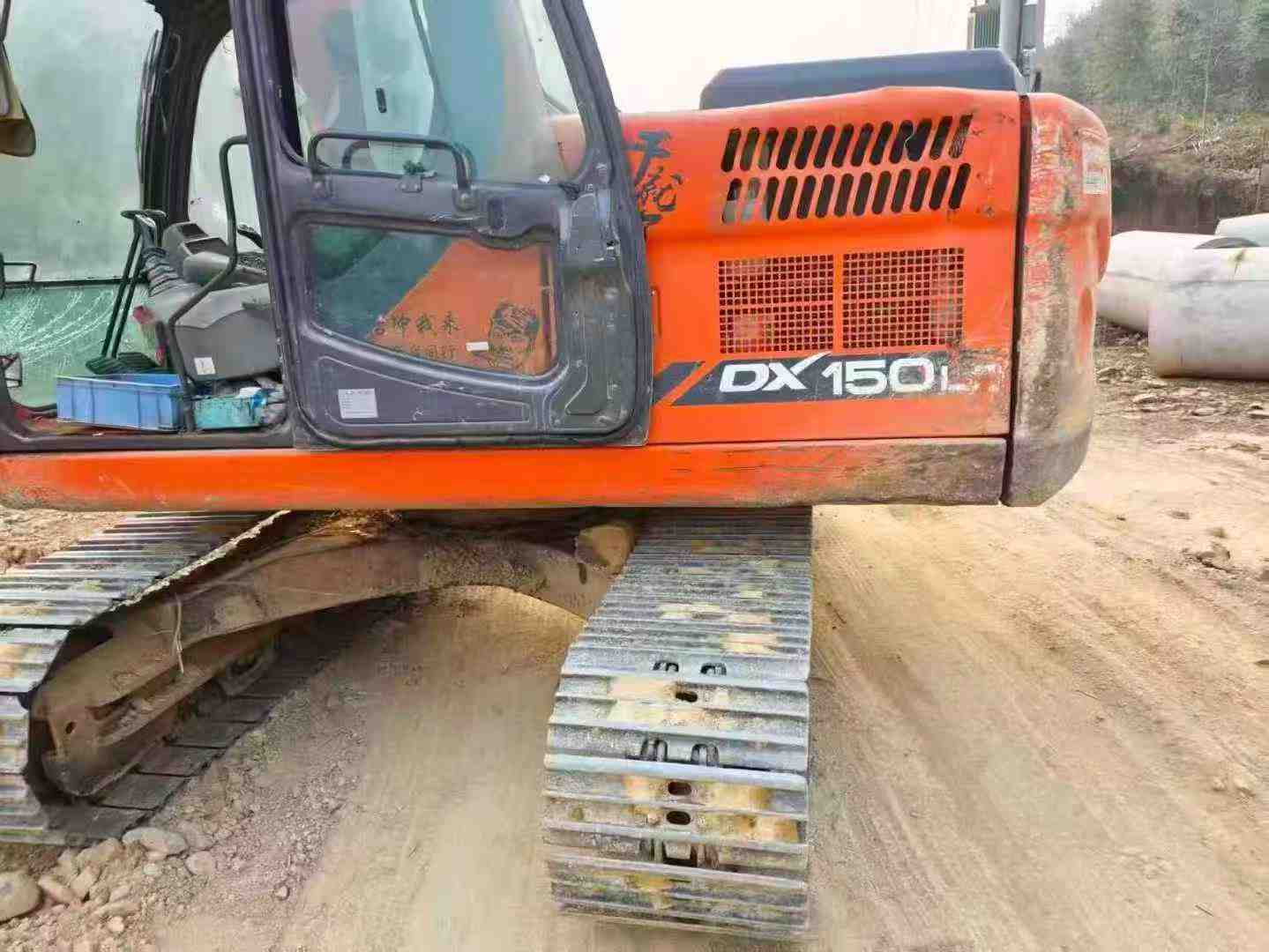 Used Doosan DX15 Excavator 2016 Model / 9