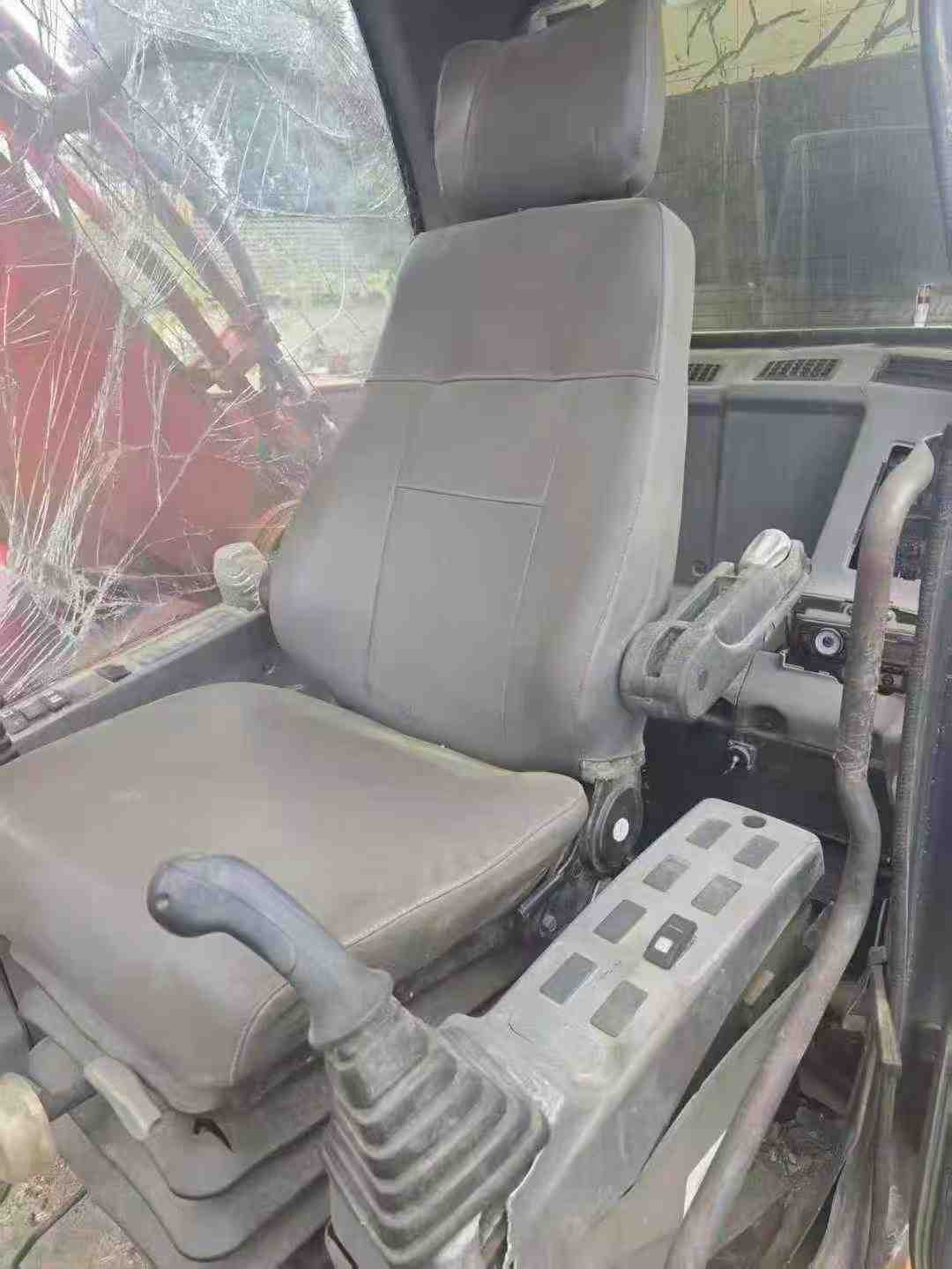 Used Doosan S225 Excavator 2016 Model / 6