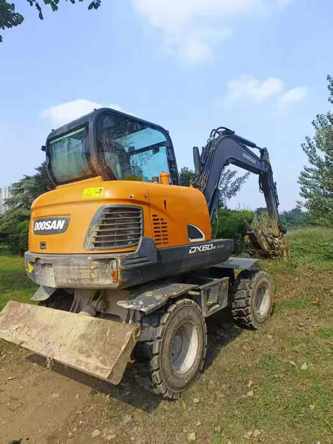 Used Doosan DX60 Excavator 2021 Model