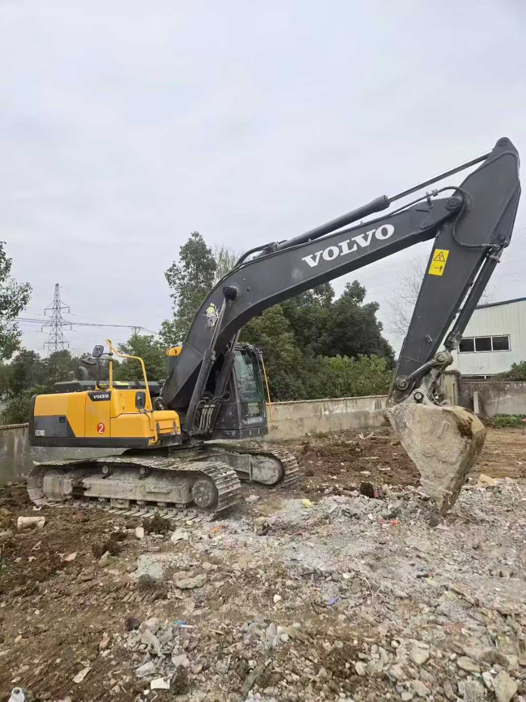 Used Volvo EC200 Excavator 2021 Model / 5