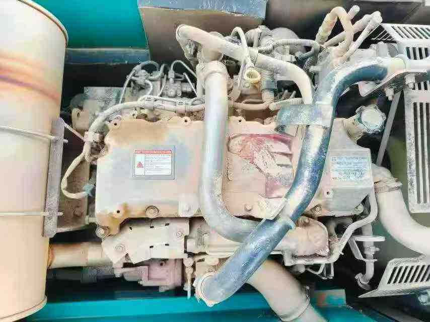 Used Kobelco SK200 Excavator 2012 Model / 3