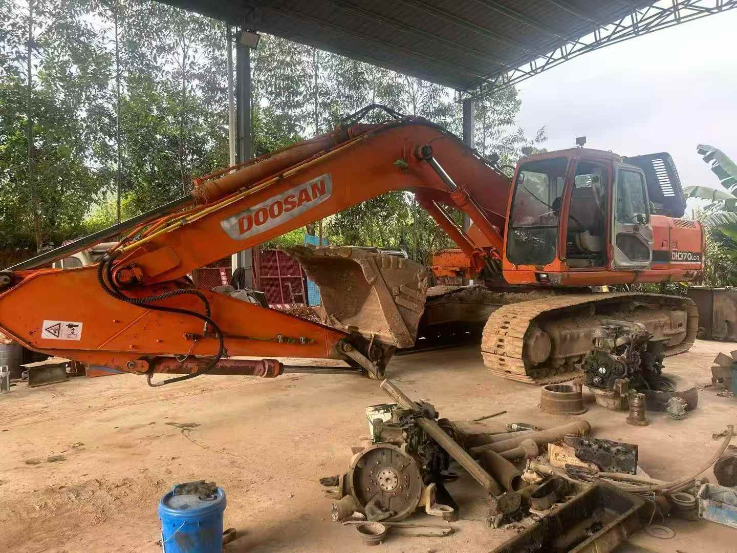 Used Doosan DL300 Excavator 2016 Model