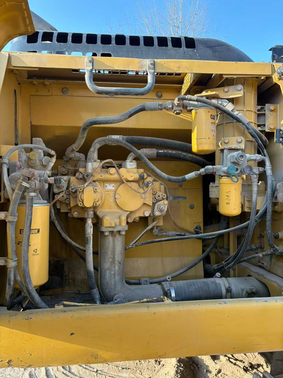 Used Caterpillar 330L Excavator 2017 Model / 6