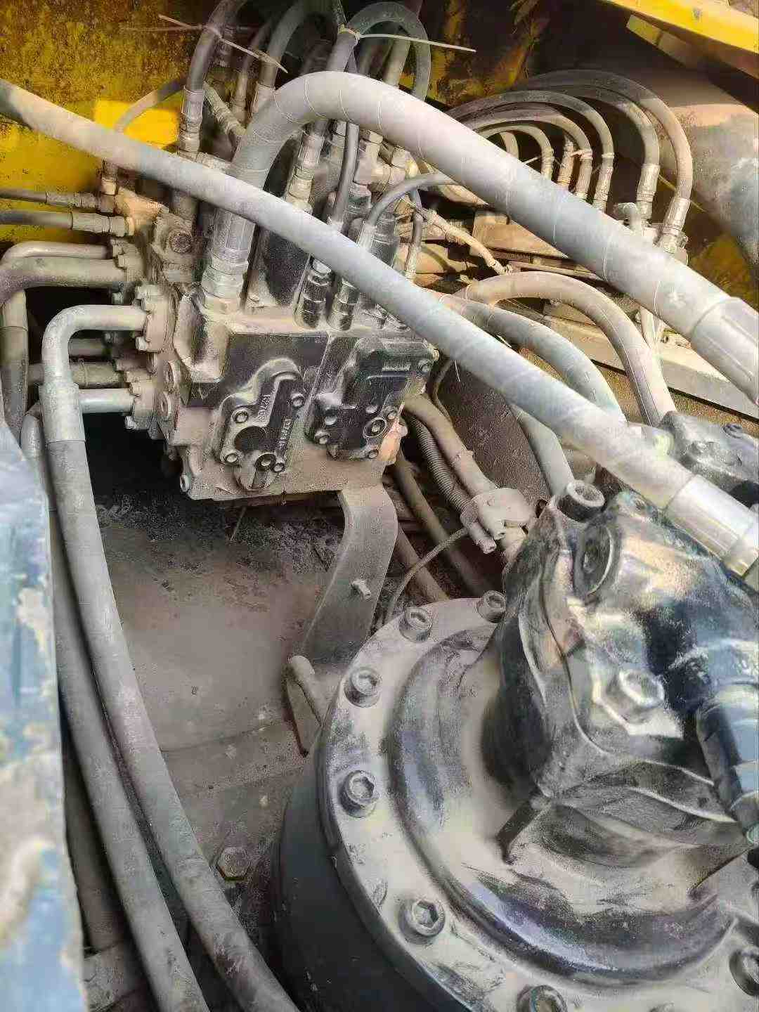 Used Kobelco SK330 Excavator 2016 Model / 5