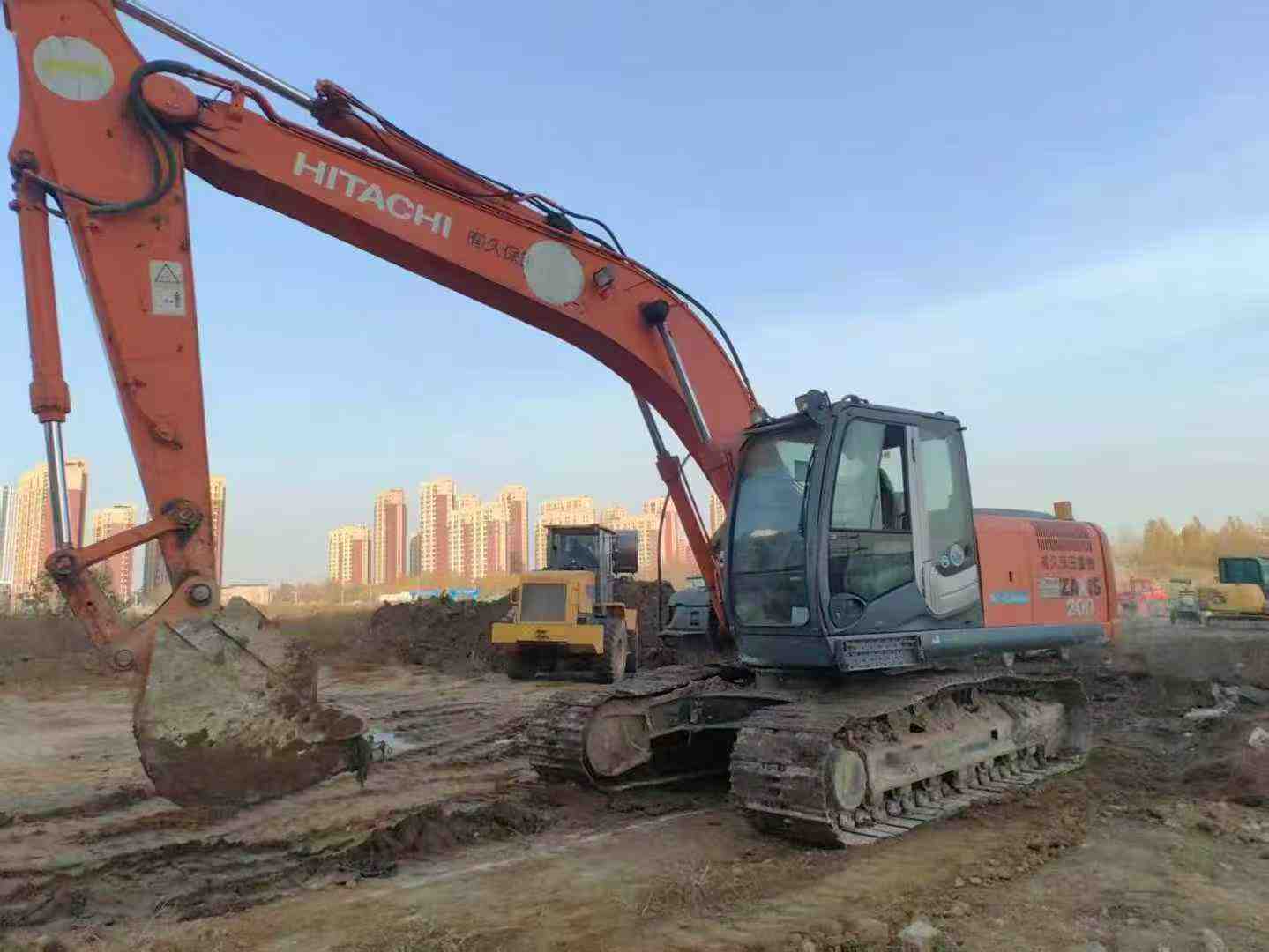 Used Hitachi ZAXIS200 Excavator 2012 Model