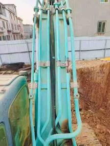 Buy Kobelco SK200 Used Excavator Used Kobelco SK200 Excavator 2012 Model