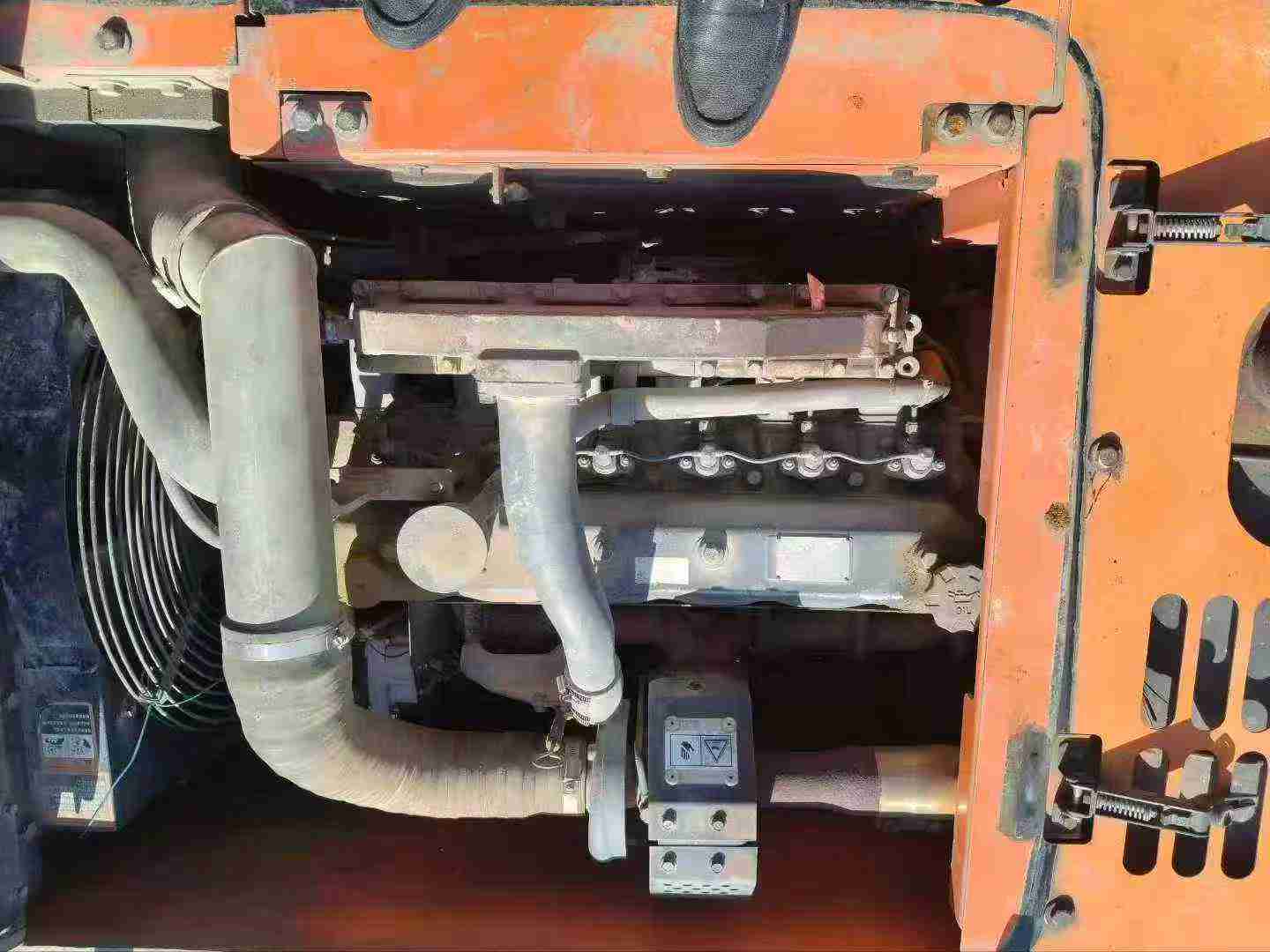 Used Doosan DX15 Excavator 2016 Model / 6